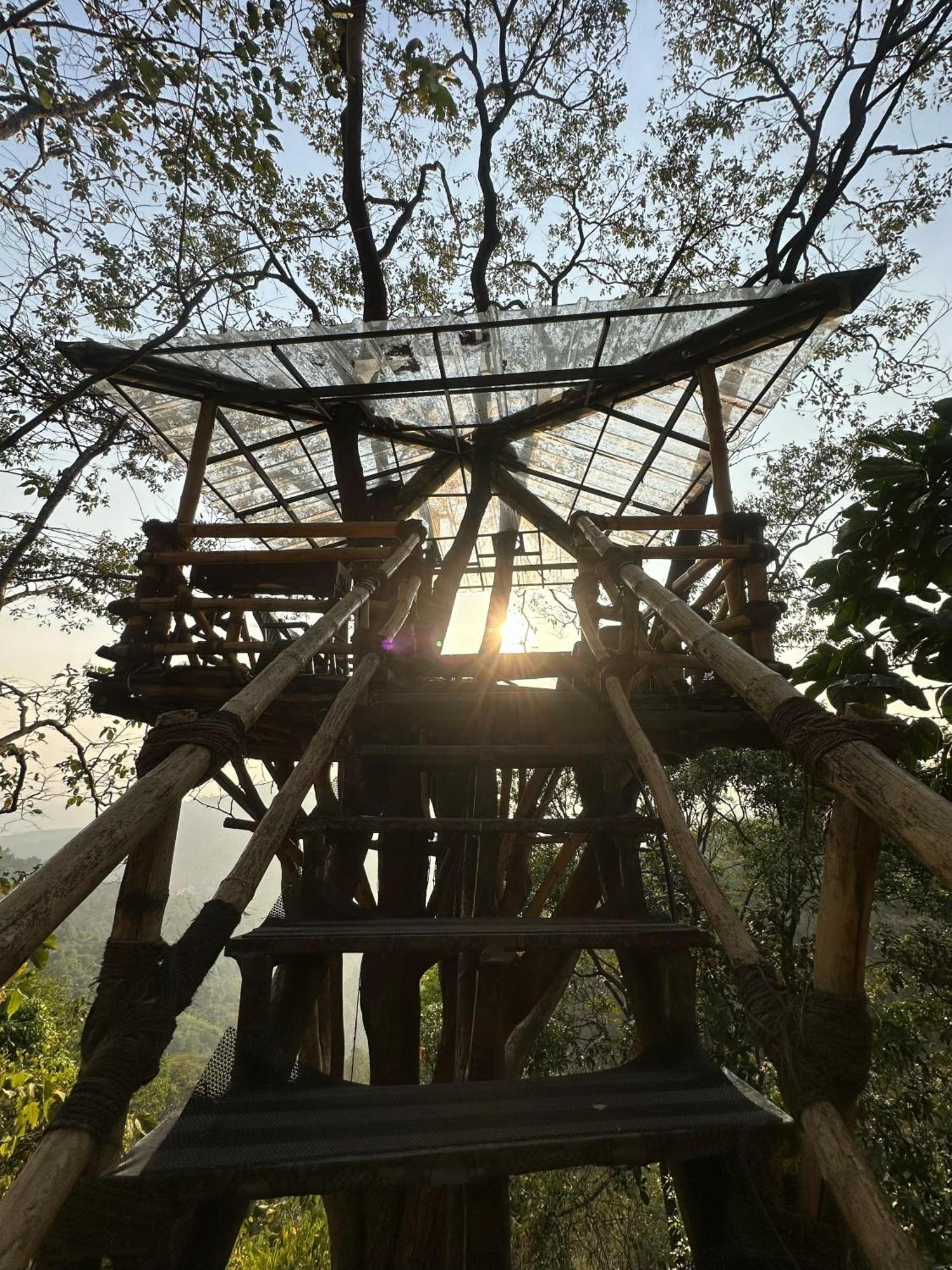 Sunset Valley Kerala Pool Resort - Serene Natural Forest Cottage Stay In Idukki With Sunrise & Sunset Panoramas, Natural Streams & Tranquil Summer Evenings Pīrmed Eksteriør bilde